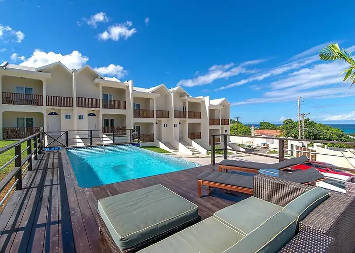 Hospitality Expert Cb2 Pool Chef